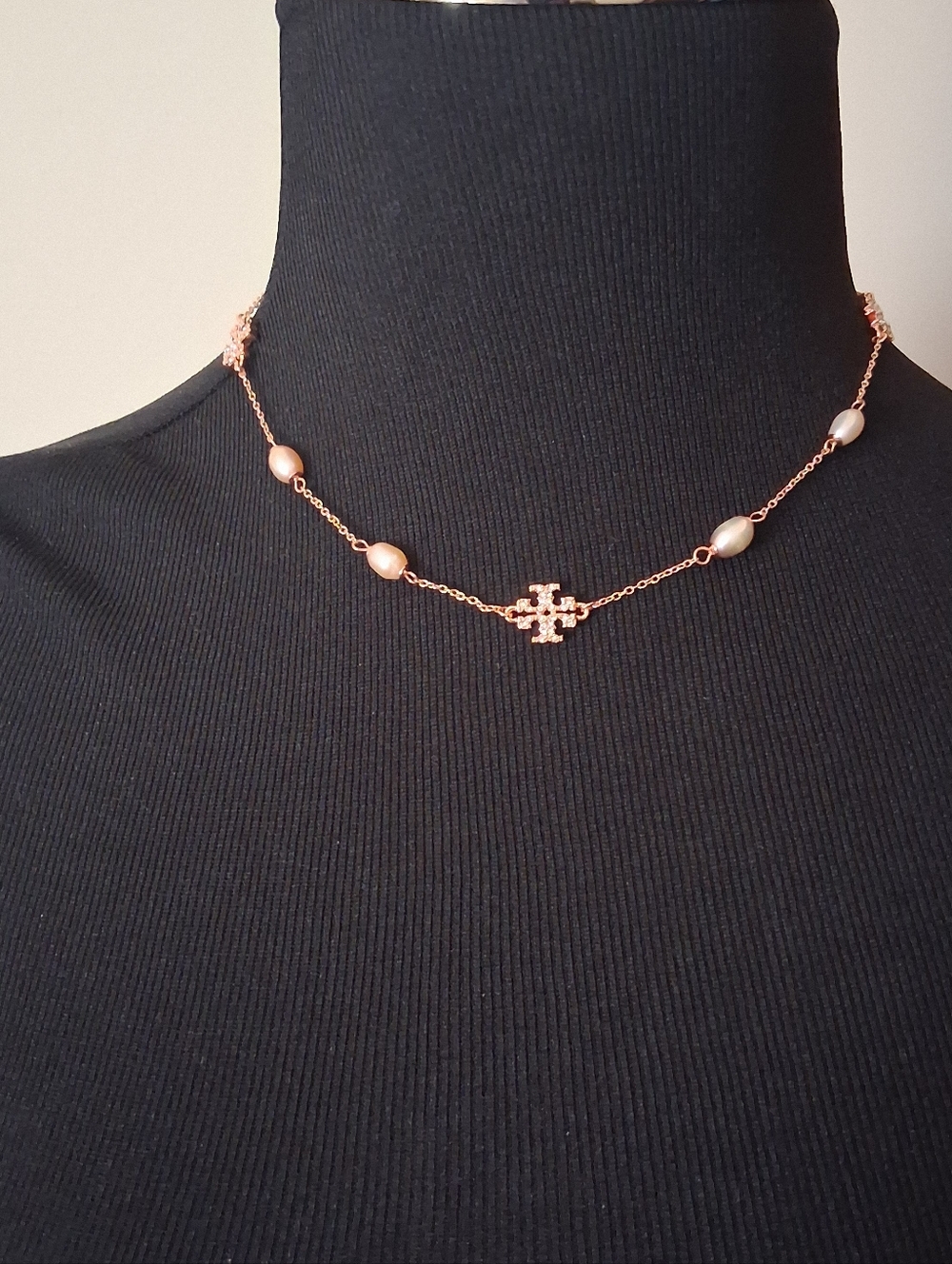 🌷Tory Burch Rose Gold Immitation Pearl And Crystal Pave Kira Logo Necklace NWT